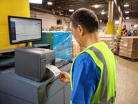 Verzendetiketten afdrukken met Zebra ZT111 etikettenprinter 