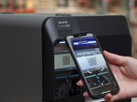 Sato CL4NX Plus etikettenprinter aangesloten op smartphone