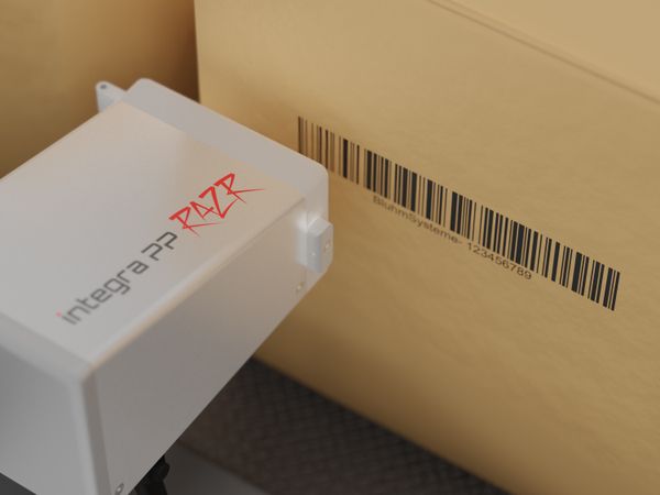 Industriële inkjetprinter Markoprint integra PP RAZR bedrukt karton met barcode
