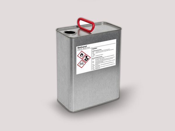 Etiketteersysteem Geset 213 etiket op jerrycan