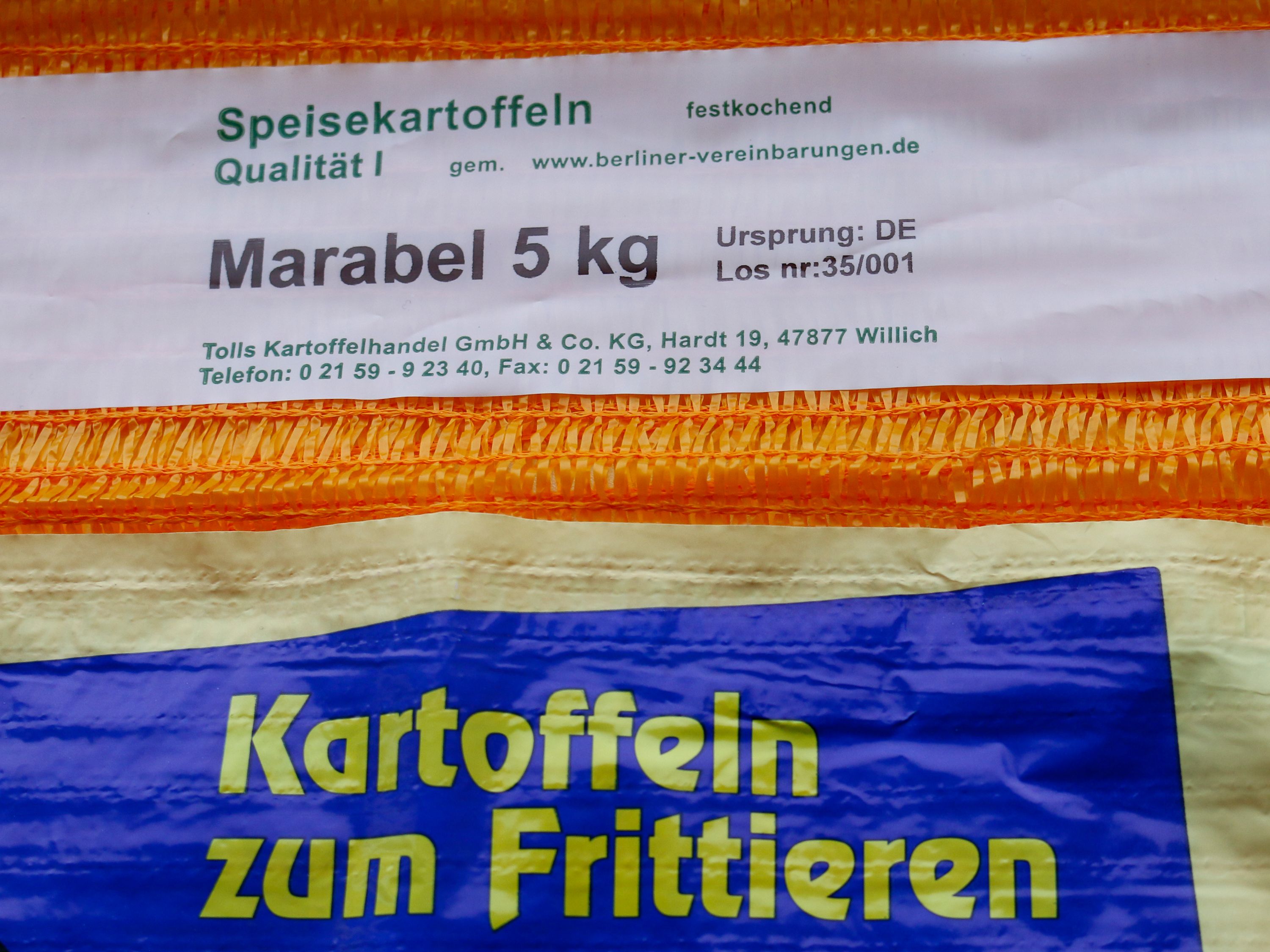 Industriële inkjetcodering op plastic zakken voor aardappelen