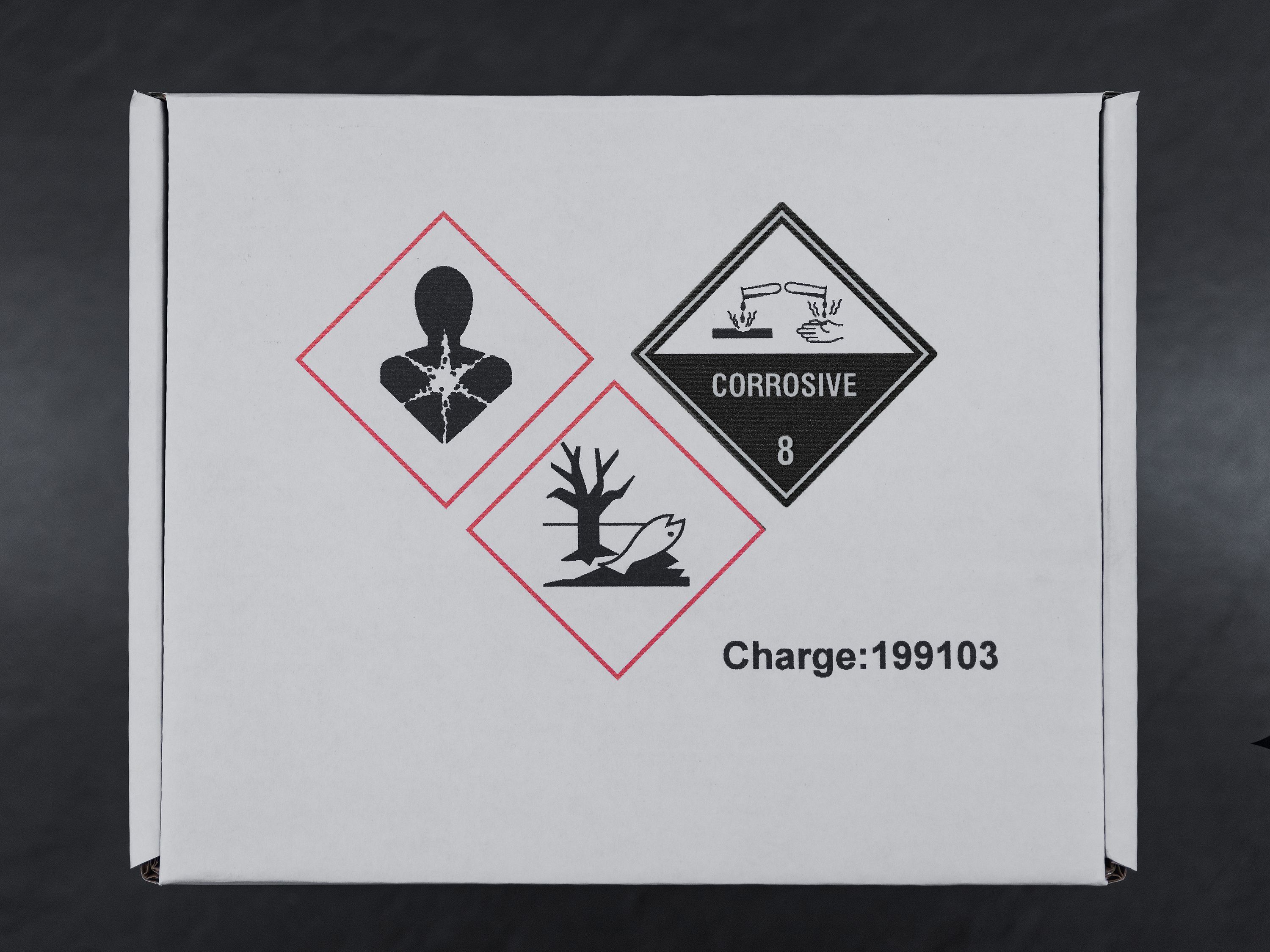 Tweekleurige GHS-geëtiketteerde dozen met inkjetprinter Markoprint integra PP 108 tweekleuren